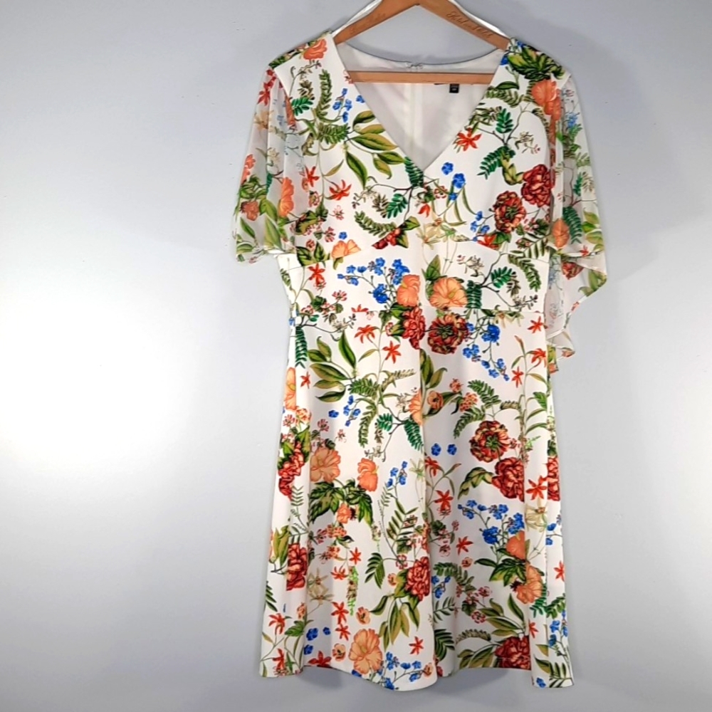 NWT TIANA B. MULTICOLOR FLORAL DRESS SZ 12P